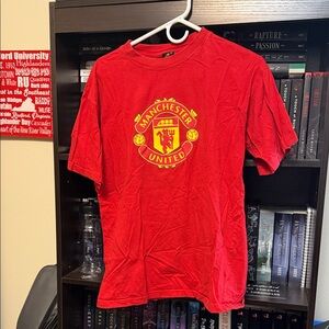 Men's Manchester United Crest T-Shirt
